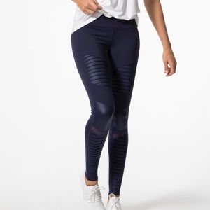 Alo Moto leggings